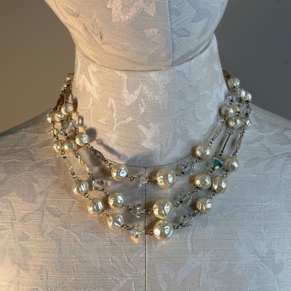Vtg Japan Crystal and Faux Pearl Silvertone Triple Strand Necklace - Picture 8 of 16